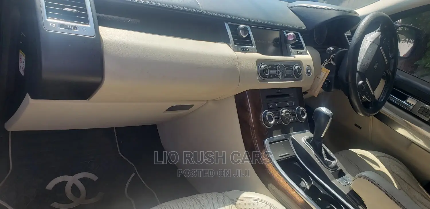 Land Rover Range Rover Sport 2011 Blue