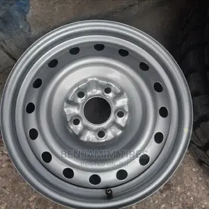 Original Steel Rim Sise 16 Inch for Toyota Rush.