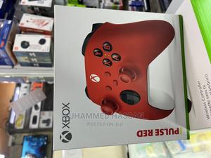 Xbox One S /Series S/Series /X Controller - thumbnail 2