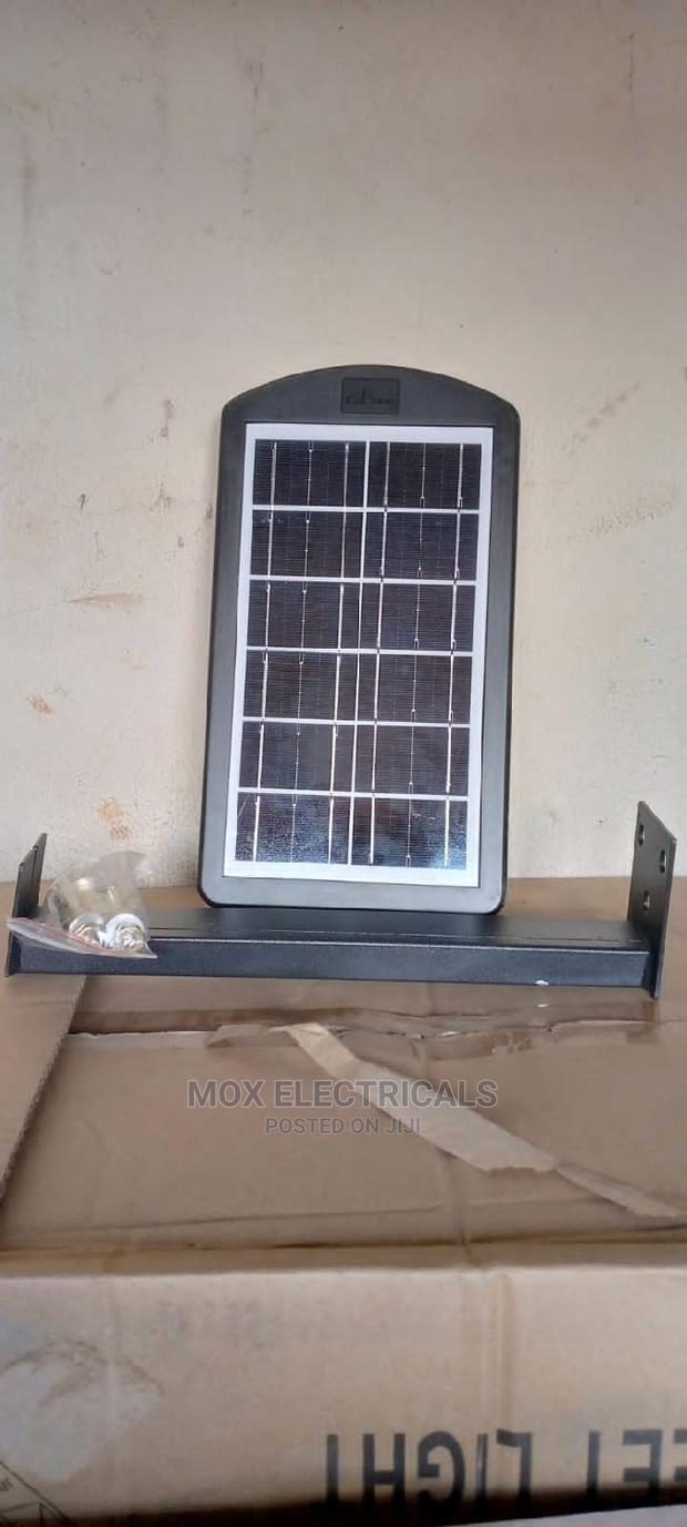 30 Watts Solar Security Street Light - thumbnail 3