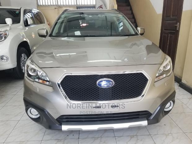 Subaru Outback 2015 Silver - thumbnail 3