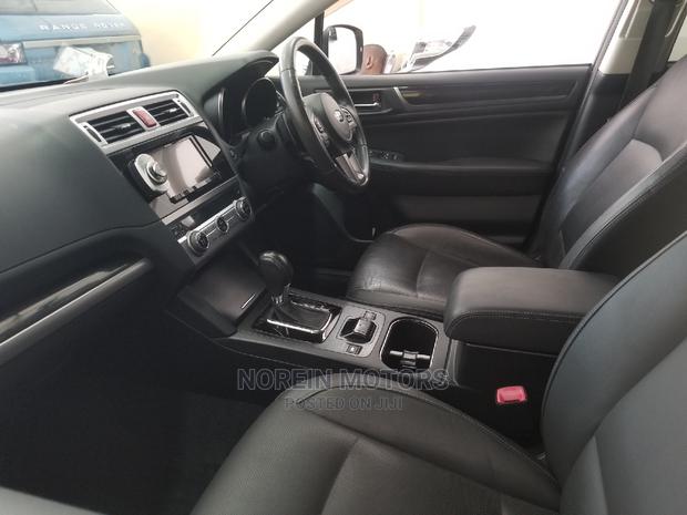 Subaru Outback 2015 Silver - thumbnail 10