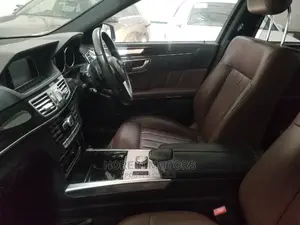 Mercedes-Benz E200 2014 Matt Black