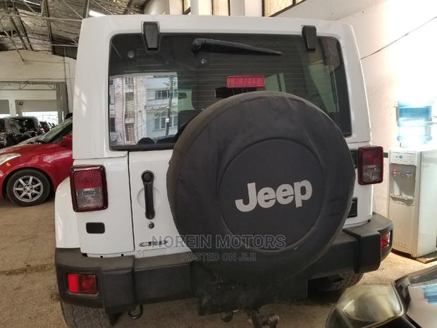 Jeep Wrangler 2014 White - thumbnail 7