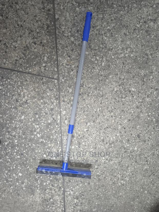 Expandable. Window Wash and Squeegee - main view