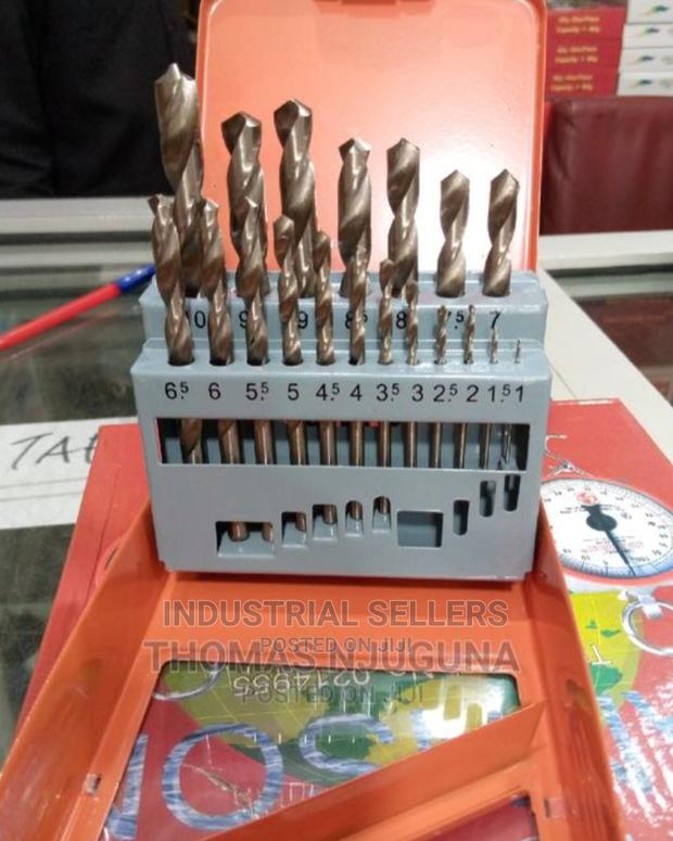 A Full Set Drill Bits - main view