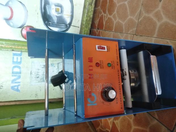 Top Yoghurt Cups Sealing Machine - main view