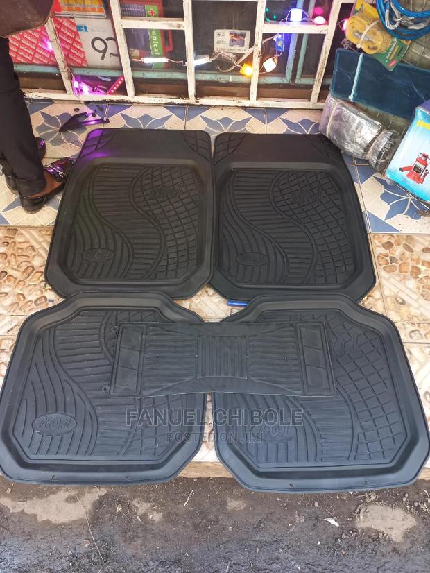 New 5 Seater Car Floor Marts, Free Delivery Within Cbd