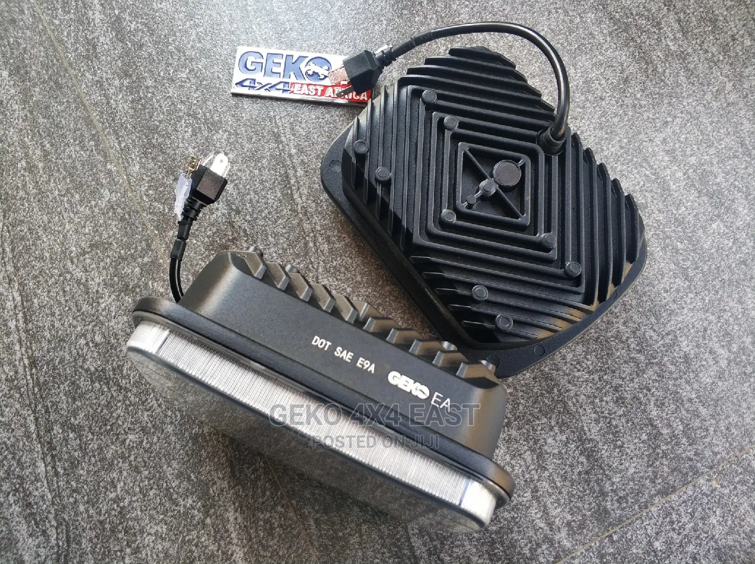 HILUX Headlight With Hi+ Lo DRL