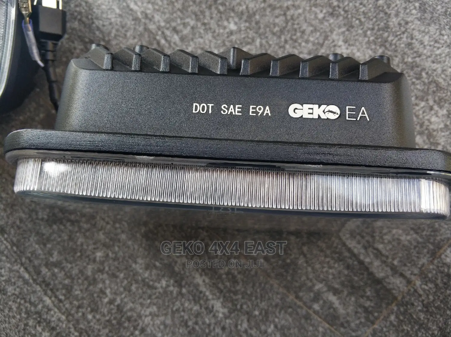 HILUX Headlight With Hi+ Lo DRL