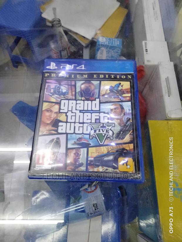 Used GTA 5 Ps4. - main view