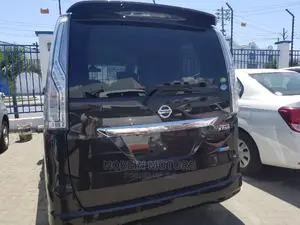 Nissan Serena 2014 Brown