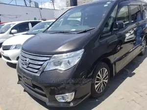 Nissan Serena 2014 Brown