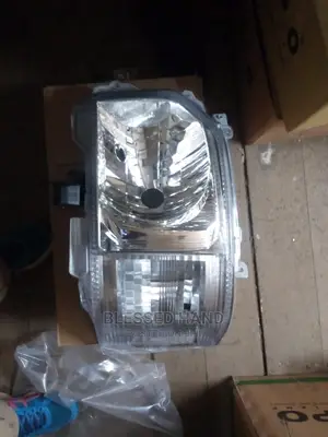 Head Lamp Hiace 9L