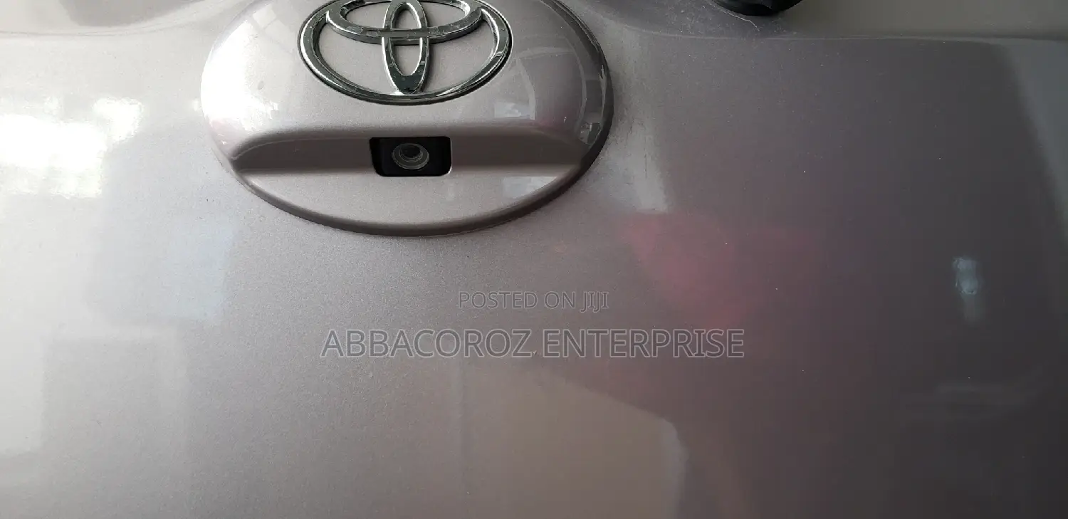 Toyota Passo 2014 Pink