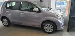 Toyota Passo 2014 Pink