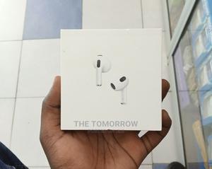 Apple Airpods 3rd Generation - thumbnail 2