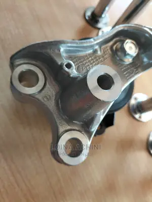 Honda Stepwagon RK1,RK2,RK3,RK5 Right Engine Mount