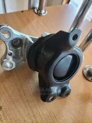 Honda Stepwagon RK1,RK2,RK3,RK5 Right Engine Mount