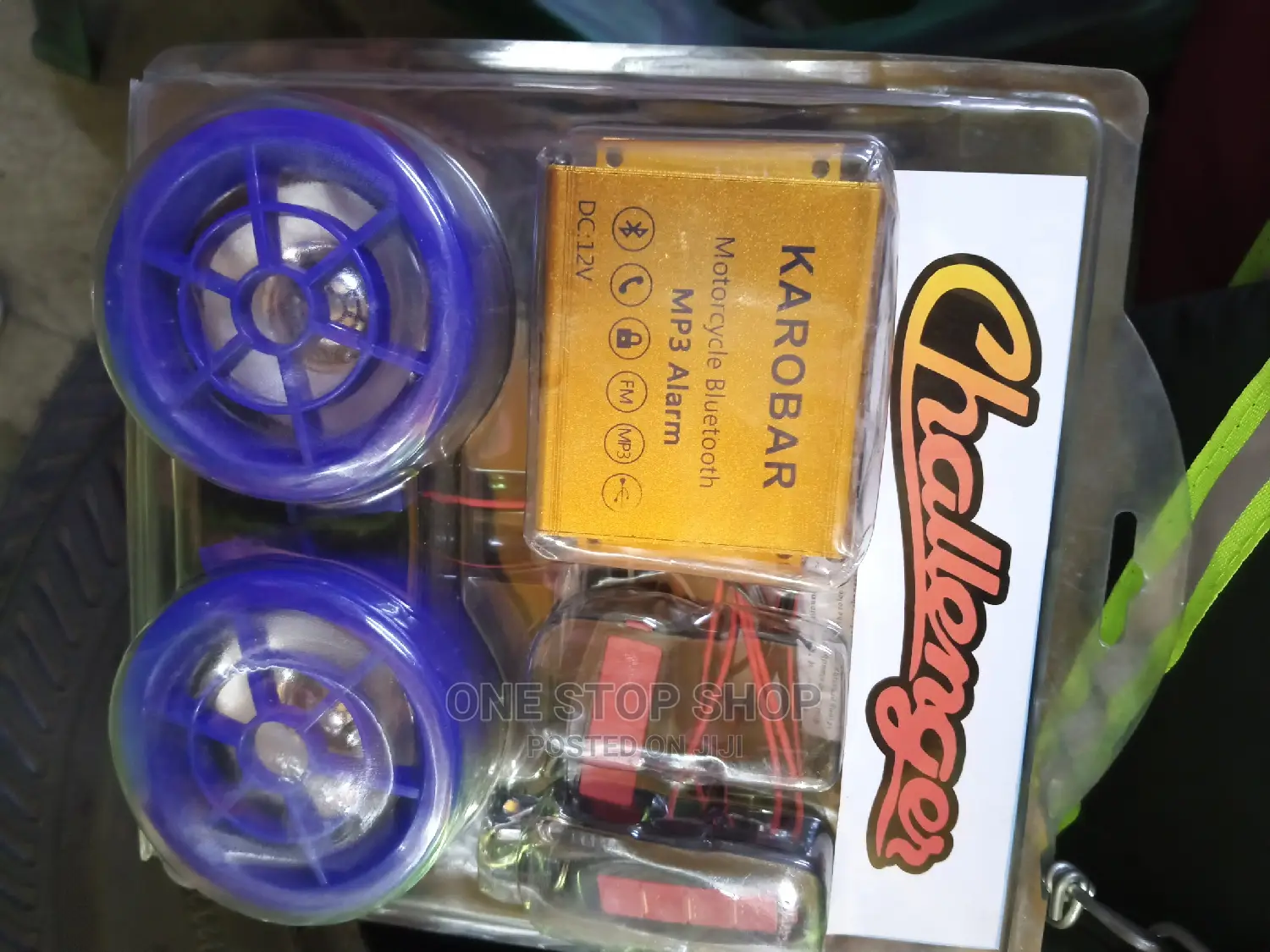 Bluetooth Motorbike Soeaker With 2 Remote Keys