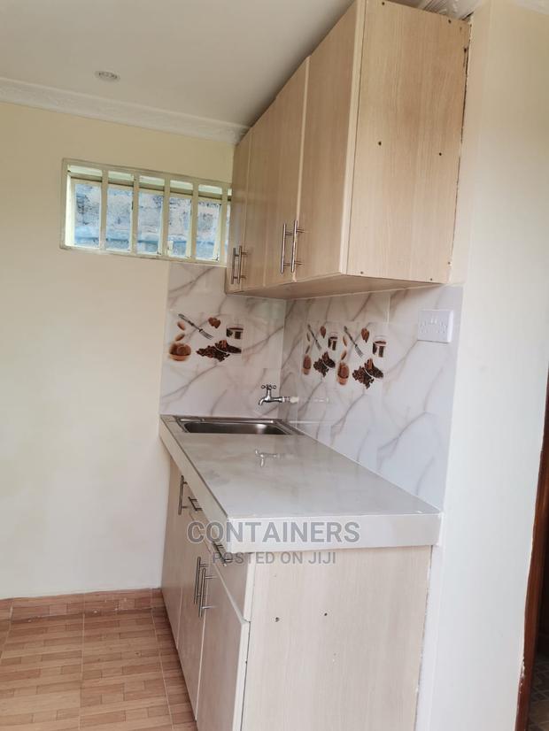 Shipping Container Badsitter Unit - thumbnail 4