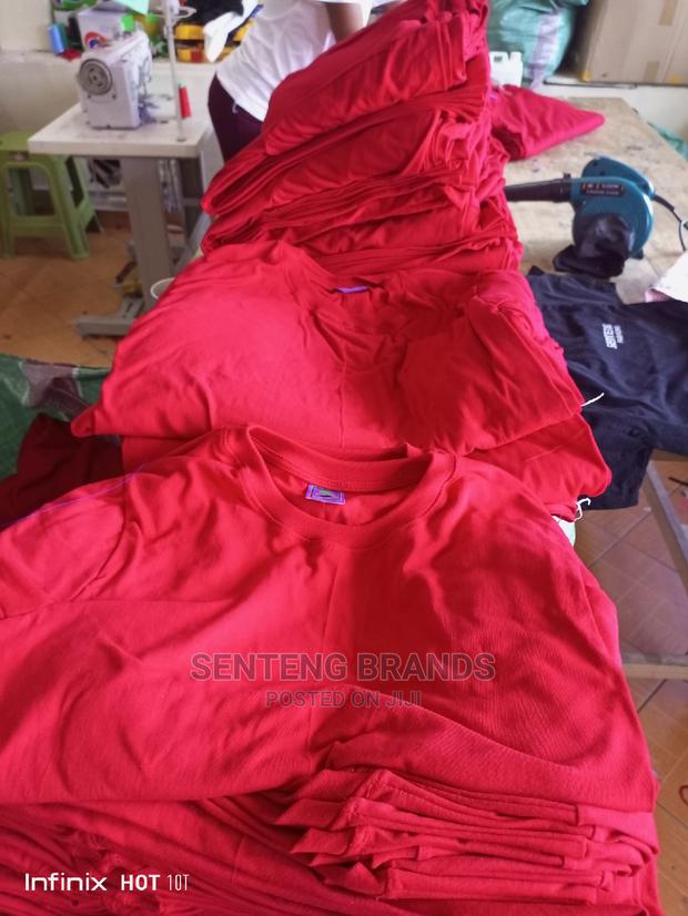 Red Tshirts Cotton Best Quality in Bulk. - thumbnail 4
