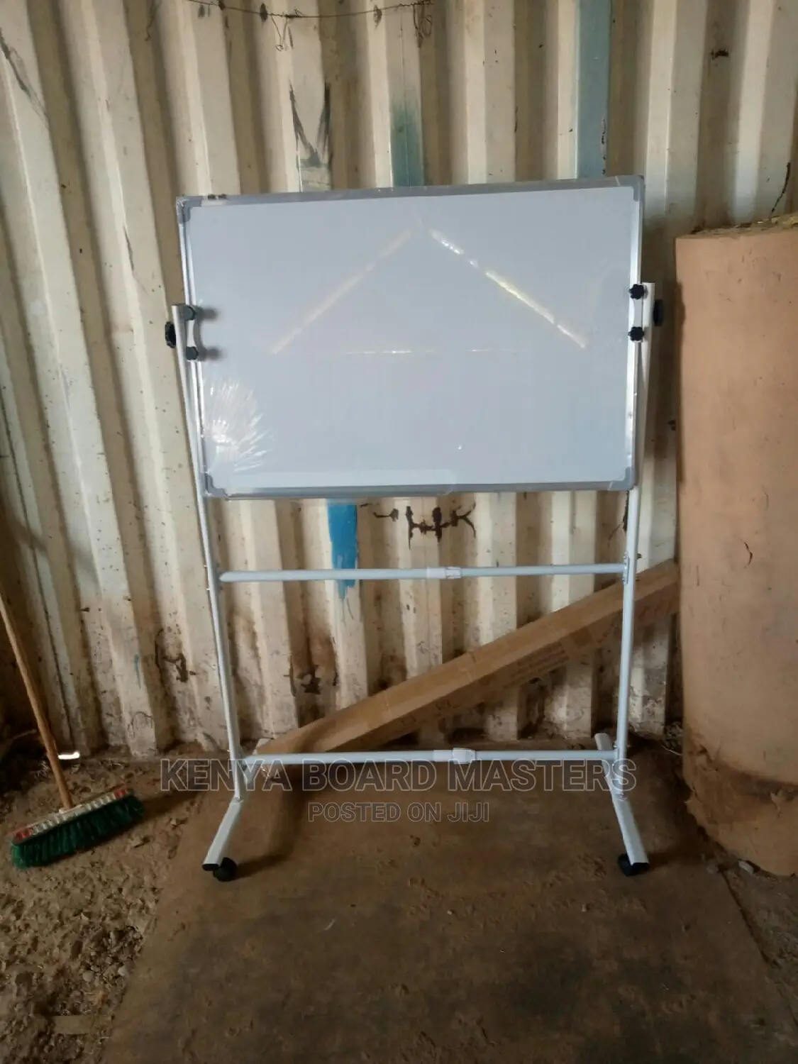 3ftx2ft Whiteboard With a White Board Movable Stand