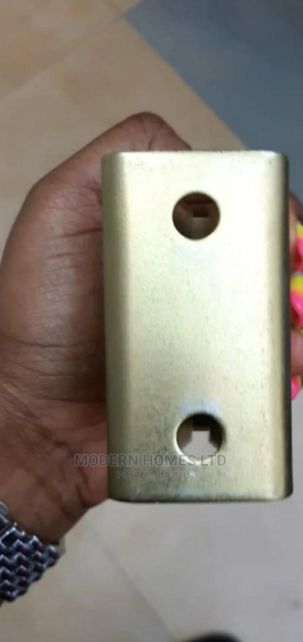 Heavy Duty Gate Wheels - thumbnail 4