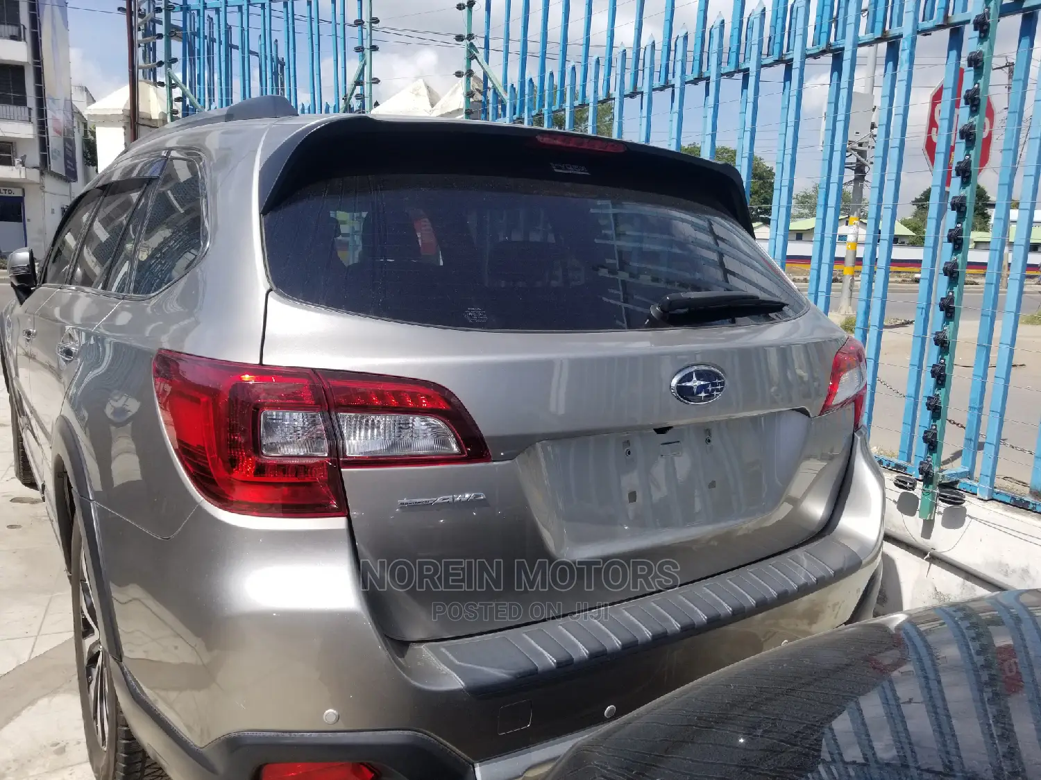 Subaru Outback 2015 Gray