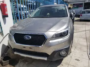Subaru Outback 2015 Gray