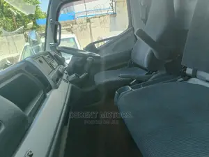 Mitsubishi Canter 2014