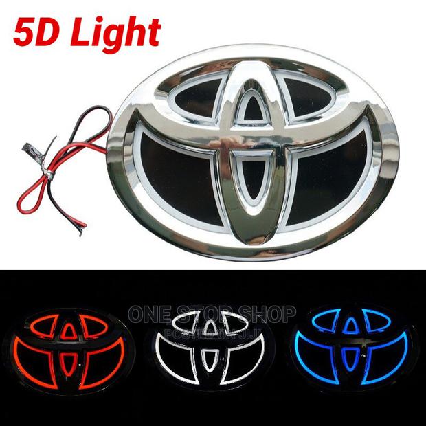 Toyota LED Logo Light - thumbnail 3
