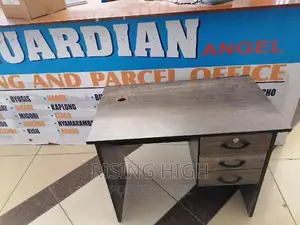 Very High Quality Brand Office Desk