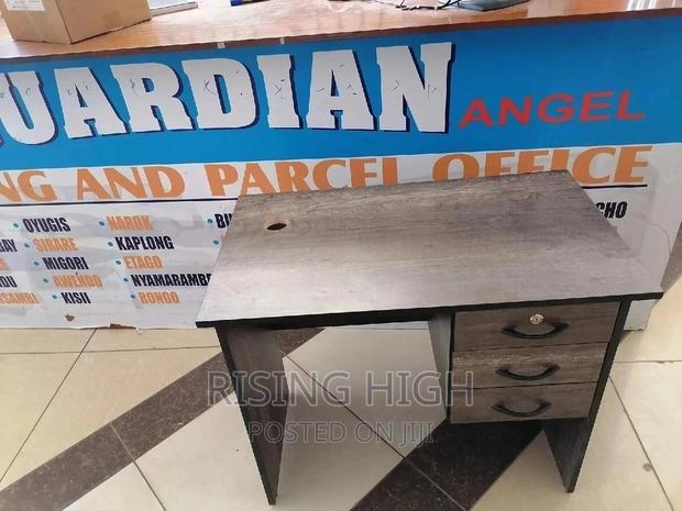 Very High Quality Brand Office Desk