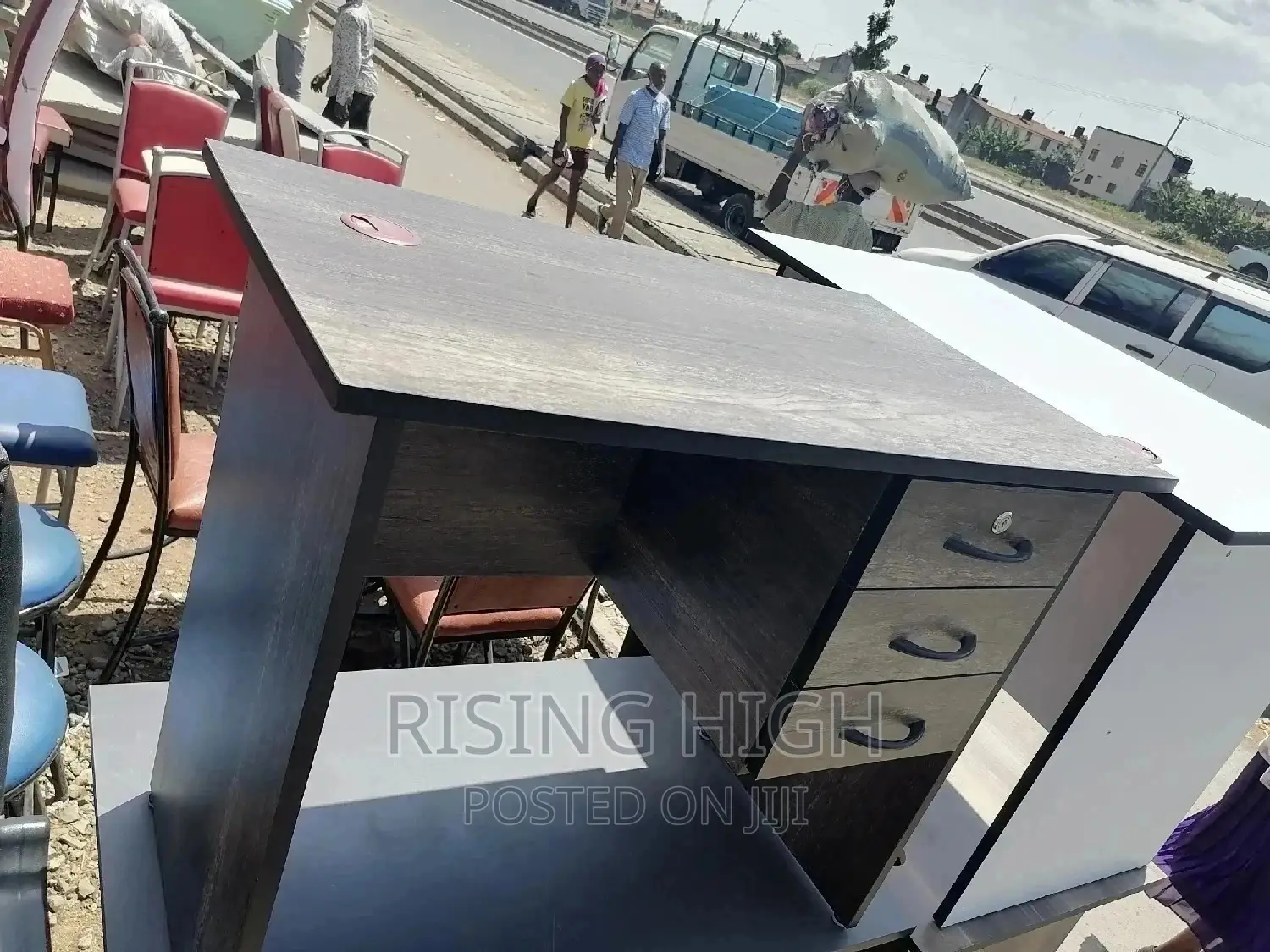 Very Unique Top Quality Brand Office Desk