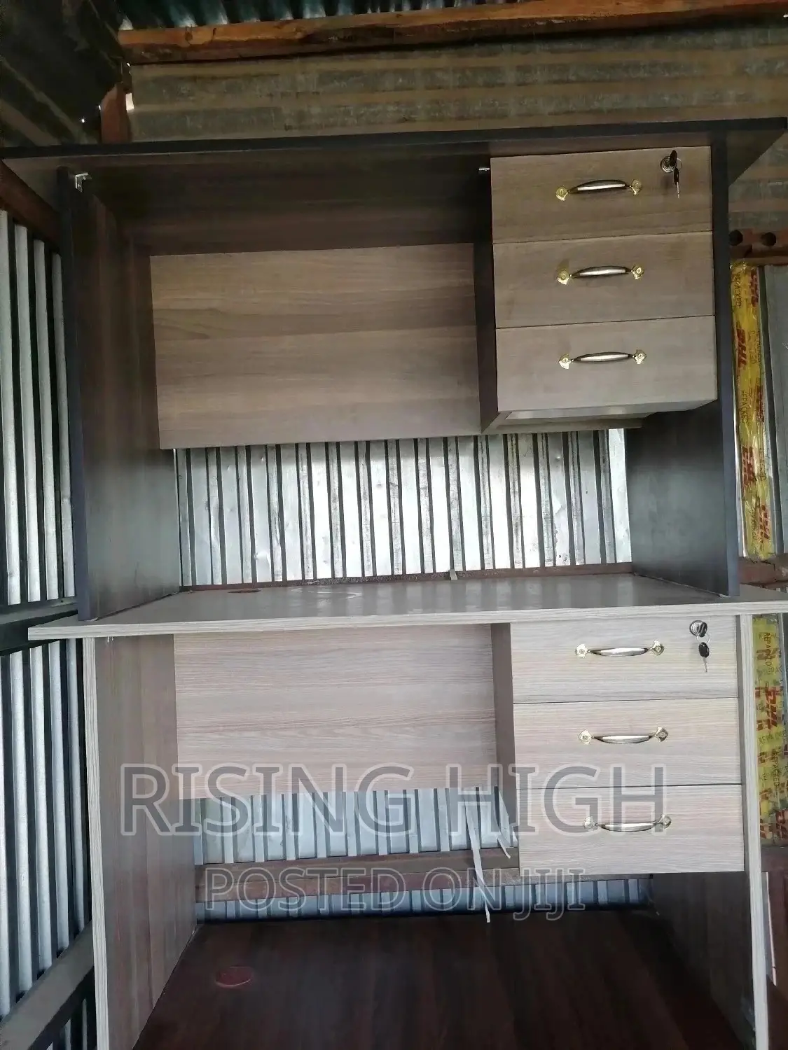 Top Unique Quality Office Desk