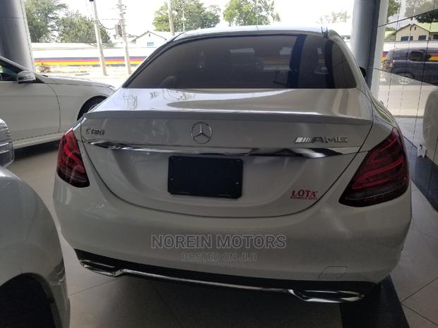 Mercedes-Benz E250 2015 White - thumbnail 15