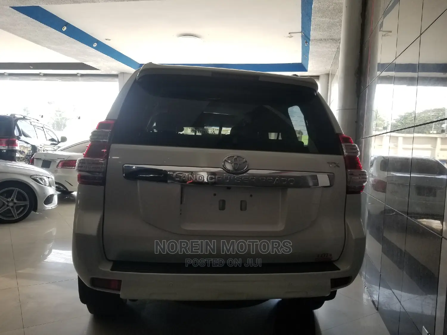 Toyota Land Cruiser Prado 2015 Off White