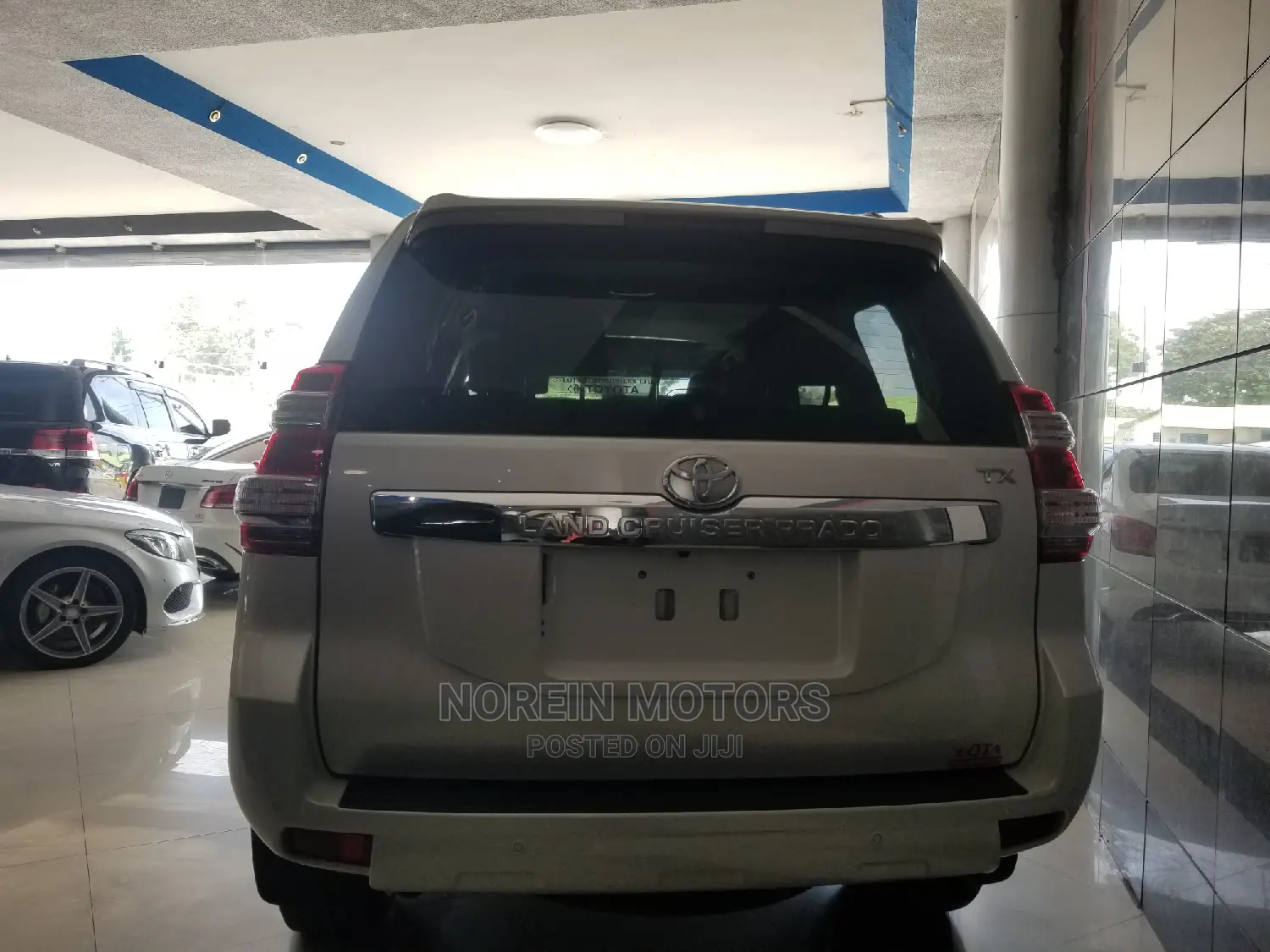 Toyota Land Cruiser Prado 2015 Off White