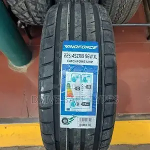 225/45 ZR19 Windforce Tyre 96w