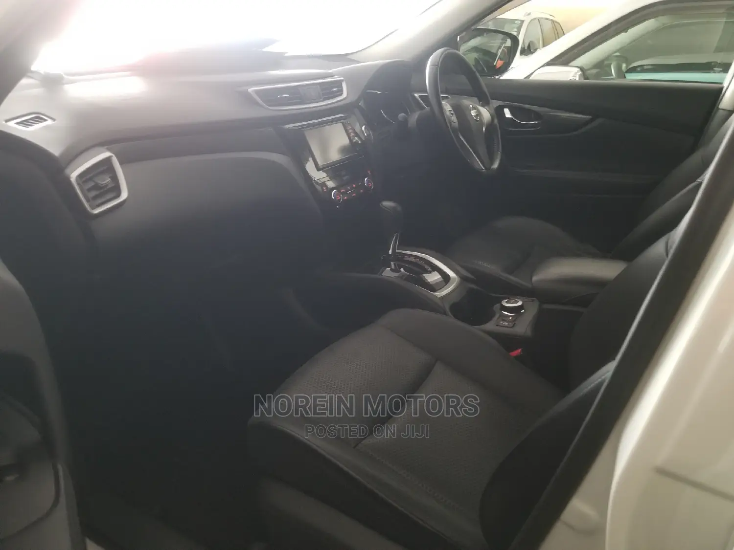 Nissan X-Trail 2014 SV Premium White