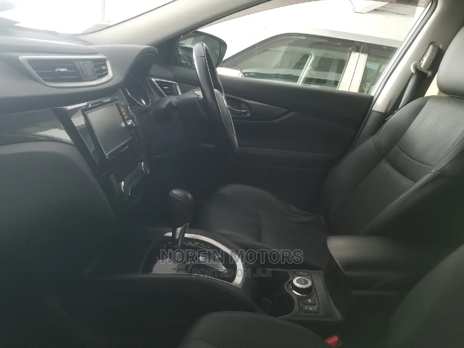 Nissan X-Trail 2014 SV Premium White