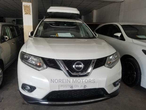 Nissan X-Trail 2014 SV Premium White - thumbnail 9