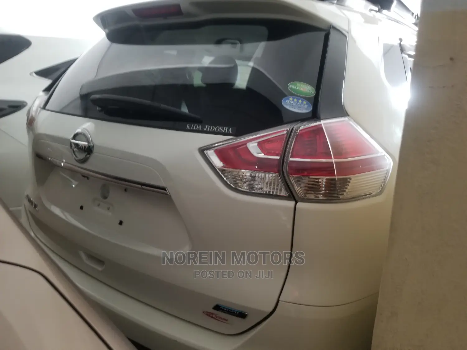 Nissan X-Trail 2014 SV Premium White