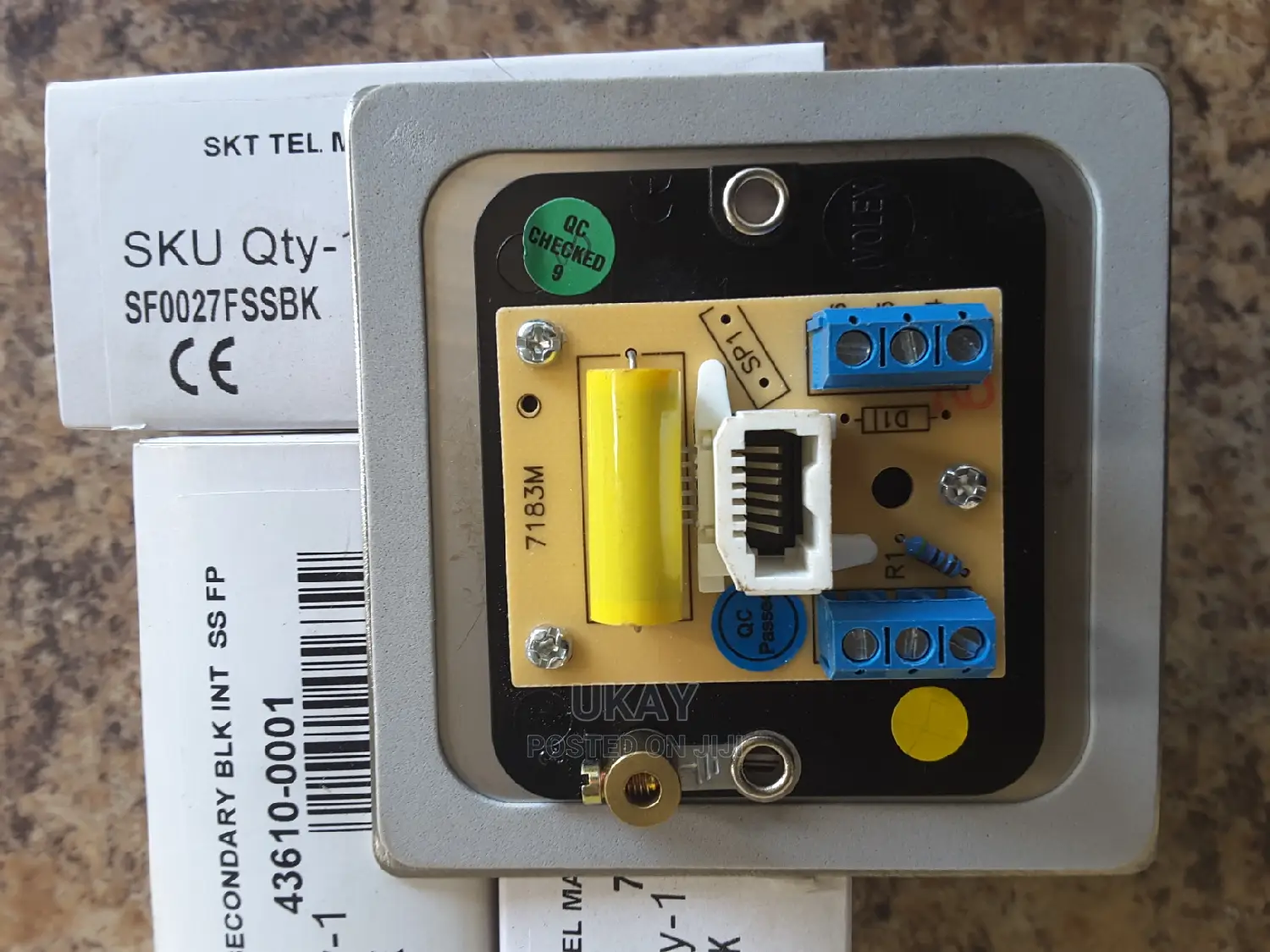 Uk-Volex Secondary Telephone Socket Flat Plate