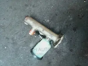 Brake Master Cylinder Hilux