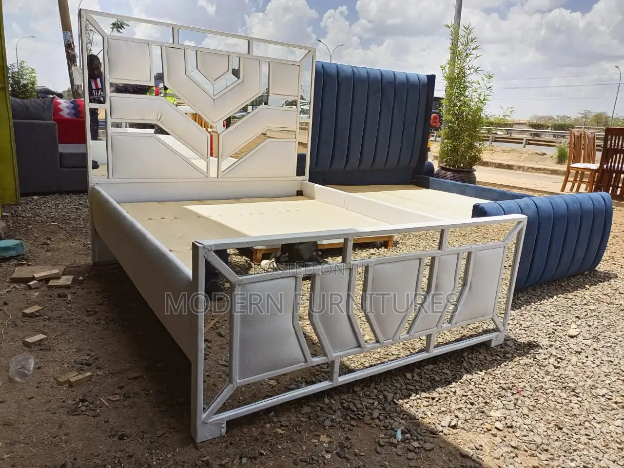 5/6 Modern Bed