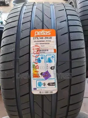275/40 R18 Petlas Tyre Made in China