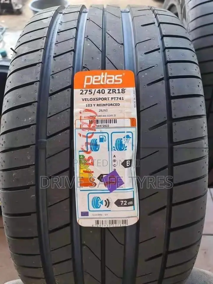 275/40 R18 Petlas Tyre Made in China