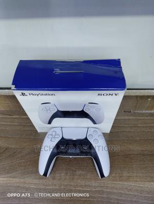 Ps5 Pads/ Controllers - thumbnail 2